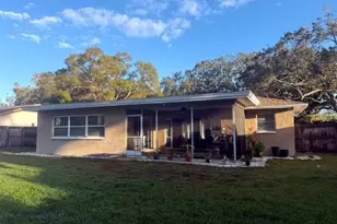 2637 Cypress Bend Dr, Clearwater, FL 33761 - Photo 8