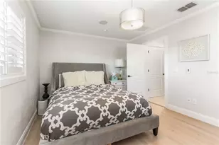430 Palm Island SE, Clearwater Beach, FL 33767 - Photo 24