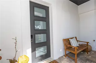 430 Palm Island SE, Clearwater Beach, FL 33767 - Photo 4