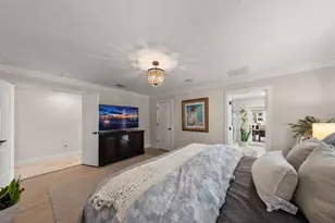 430 Palm Island SE, Clearwater Beach, FL 33767 - Photo 28
