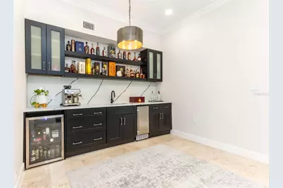 430 Palm Island SE, Clearwater Beach, FL 33767 - Photo 4