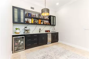 430 Palm Island SE, Clearwater Beach, FL 33767 - Photo 6