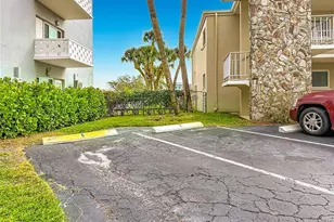 1361 Snell Isle Blvd NE, Saint Petersburg, FL 33704 - Photo 66