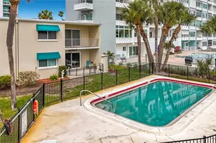 1361 Snell Isle Blvd NE, Saint Petersburg, FL 33704 - Photo 38