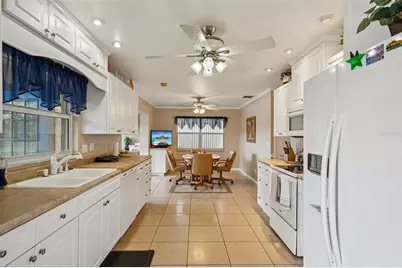 10660 41st Court N, Clearwater, FL 33762 - Photo 24