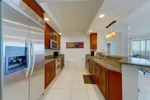 11 Baymont St, Clearwater Beach, FL 33767 - Photo 10