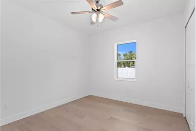 201 S Shade Avenue, Sarasota, FL 34237 - Photo 36