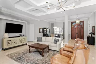 16204 Sierra De Avila, Tampa, FL 33613 - Photo 4