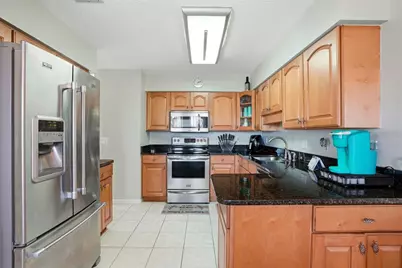 2609 Waterford Way #B, Palmetto, FL 34221 - Photo 10