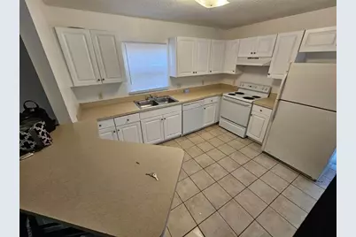 1000 13th Avenue S, Saint Petersburg, FL 33705 - Photo 4