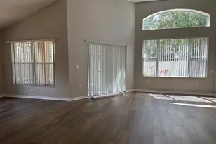 8928 Southbay Dr, Tampa, FL 33615 - Photo 16