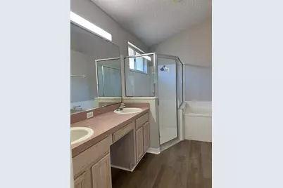 8928 Southbay Drive, Tampa, FL 33615 - Photo 22