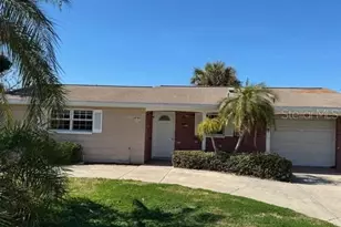 2154 Cedar Dr, Dunedin, FL 34698 - Photo 1