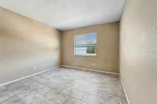 7210 N Manhattan Ave, Tampa, FL 33614 - Photo 14