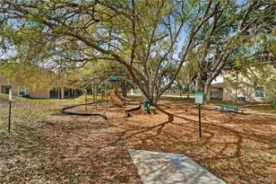 9824 Hound Chase Dr, Gibsonton, FL 33534 - Photo 88