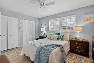 5971 Terrace Park Dr N, Saint Petersburg, FL 33709 - Photo 22