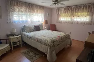 13225 101st St, Largo, FL 33773 - Photo 16