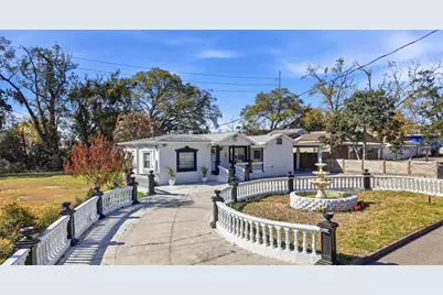 2132 W Bird Street, Tampa, FL 33604 - Photo 2