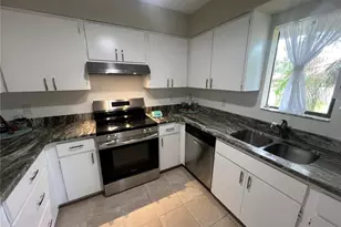 6535 Draw Ln, Sarasota, FL 34238 - Photo 12