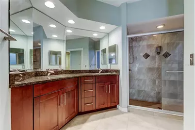 11303 Shipwatch Lane #1865, Largo, FL 33774 - Photo 8