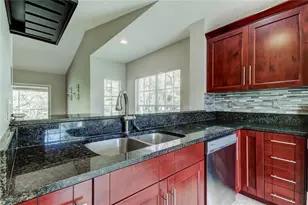 11303 Shipwatch Ln, Largo, FL 33774 - Photo 34