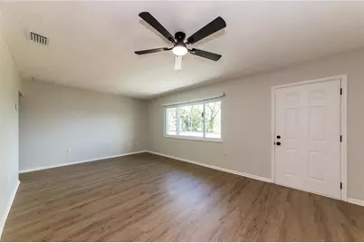 1012 36th Street W, Bradenton, FL 34205 - Photo 2