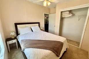 136 Americana Ct NE, Saint Petersburg, FL 33702 - Photo 24