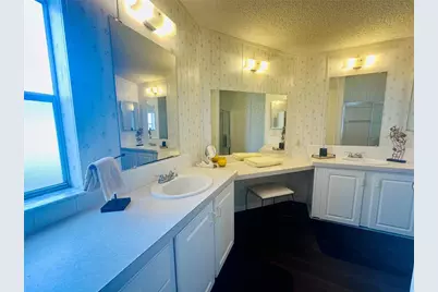 1100 Belcher Road S #406, Largo, FL 33771 - Photo 8