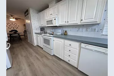 1100 Belcher Road S #406, Largo, FL 33771 - Photo 4