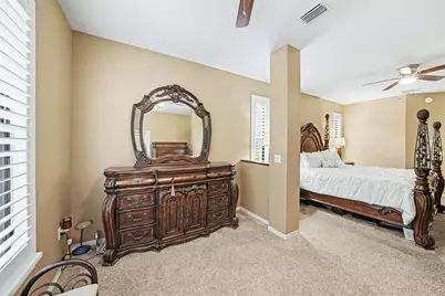 19216 Ridgelake Drive, Lutz, FL 33549 - Photo 8