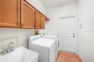 19216 Ridgelake Dr, Lutz, FL 33549 - Photo 20