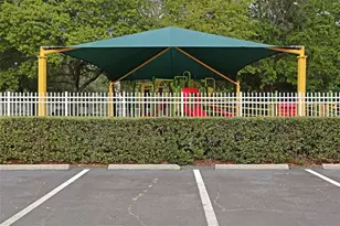 5246 Braddock Dr, Zephyrhills, FL 33541 - Photo 36