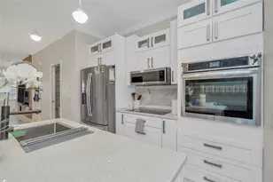 6765 Lake Rochester Ln, Gibsonton, FL 33534 - Photo 14