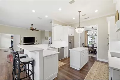 2004 Russell Drive, Tampa, FL 33618 - Photo 14