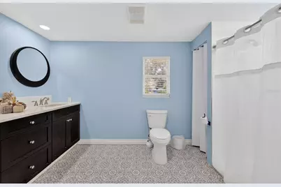 10262 Memorial Highway, Tampa, FL 33615 - Photo 12