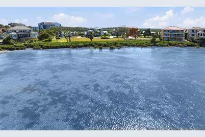 26 Harborpointe Dr, Port Richey, FL 34668 - Photo 24