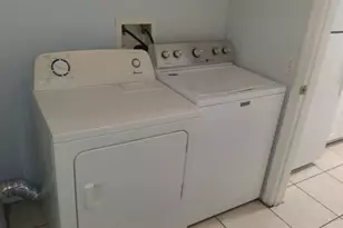 5908 Brickleberry Ln, Zephyrhills, FL 33541 - Photo 14