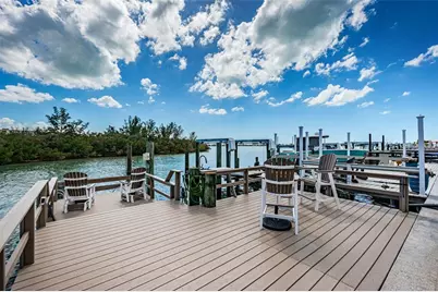 476 Boca Ciega Point Boulevard S, Saint Petersburg, FL 33708 - Photo 12