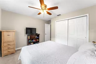 1811 La Grande Dr, Dunedin, FL 34698 - Photo 22