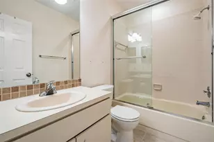 11500 Shipwatch Dr, Largo, FL 33774 - Photo 24