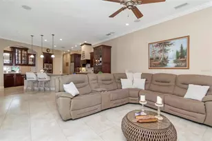 1022 Emerald Creek Dr, Valrico, FL 33596 - Photo 36