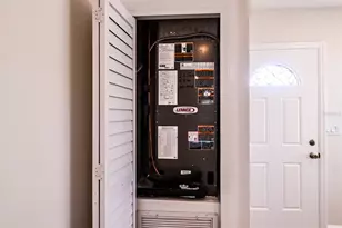 426 S Disston Ave, Tarpon Springs, FL 34689 - Photo 34