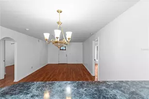1415 E Annie St, Tampa, FL 33612 - Photo 4