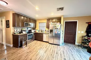 7001 W Dormany Rd, Plant City, FL 33565 - Photo 42