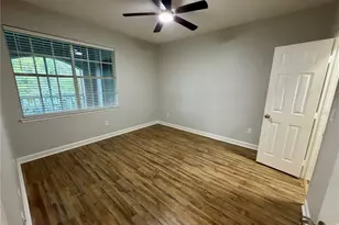13235 Sanctuary Cove Dr, Temple Terrace, FL 33637 - Photo 8