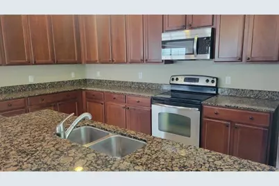 1443 Hillview Lane, Tarpon Springs, FL 34689 - Photo 8