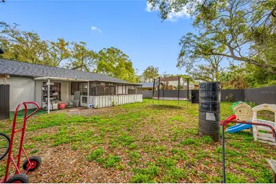 2814 W Powhatan Avenue, Tampa, FL 33614 - Photo 46