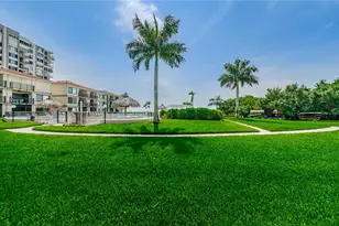 6372 Palma Del Mar Blvd S, Saint Petersburg, FL 33715 - Photo 82