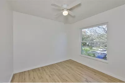 14805 Lake Forest Drive, Lutz, FL 33559 - Photo 22