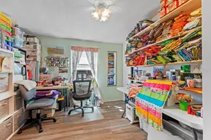 35057 McCulloughs Leap, Zephyrhills, FL 33541 - Photo 10